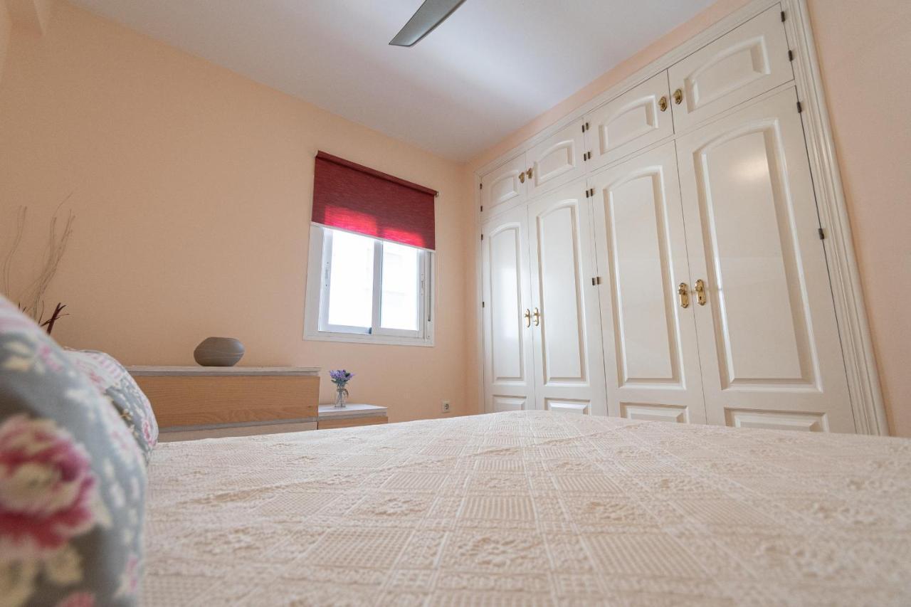 Apartamento Las Jacarandas De Cádiz Eksteriør billede